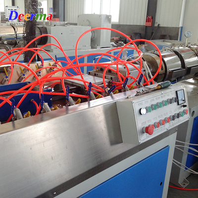 25 1 Screw L/D Ratio Twin Screw WPC Decking Profile Extrusion Machine for Superior Output